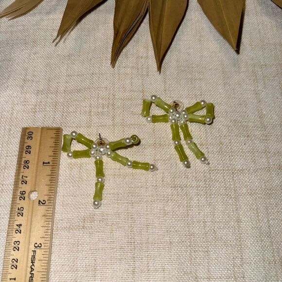 Boho pearl bow earrings M536 - Picture 5 of 5